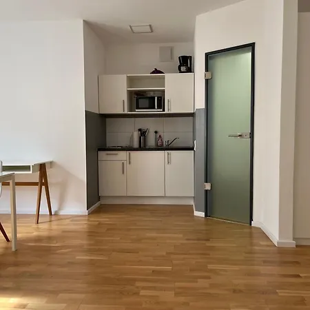Simplex Am Ludwigsplatz Apartahotel *