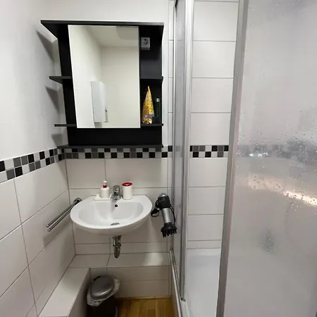 מלון דירות Simplex Am Ludwigsplatz