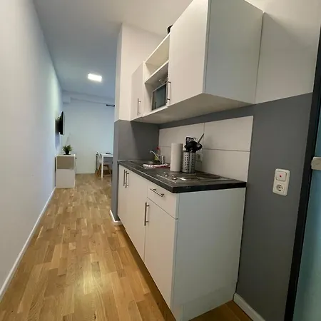 Simplex Am Ludwigsplatz Apartmanhotel