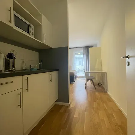 Simplex Am Ludwigsplatz מלון דירות *