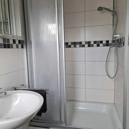 Simplex Am Ludwigsplatz מלון דירות