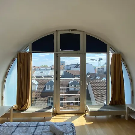 Simplex Am Ludwigsplatz Apartment