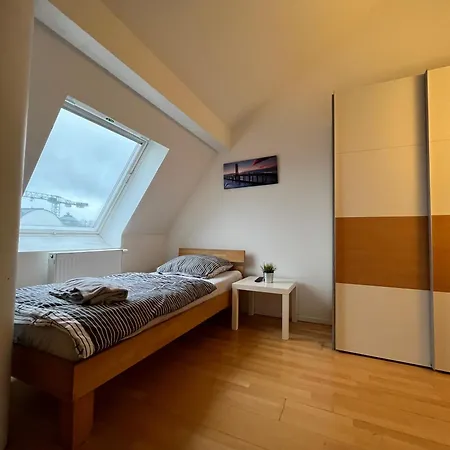 Simplex Am Ludwigsplatz Apartment