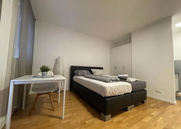 Simplex Am Ludwigsplatz Aparthotel *