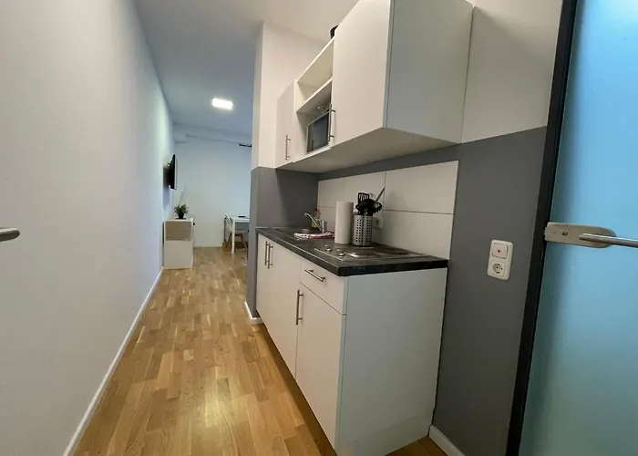 Simplex Am Ludwigsplatz Aparthotel